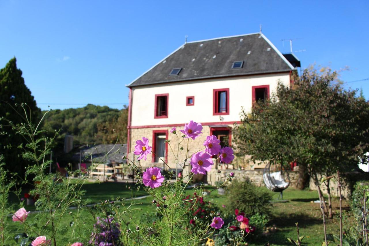 Anlhiac La Maison Du Bonheur מראה חיצוני תמונה